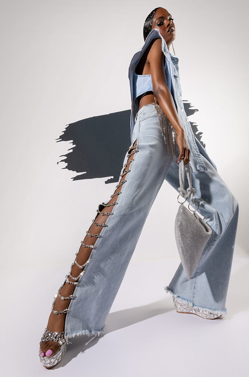 COVERED IN DIAMONDS RELAXED JEANS